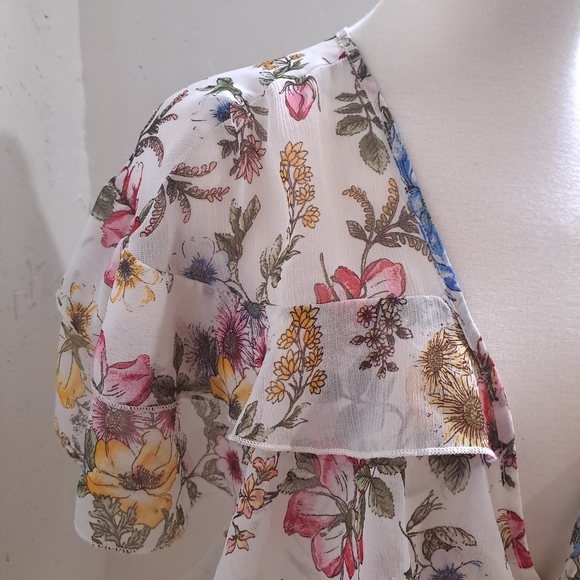 Forever 21 | White colorful flower ruffled cardigan blouse - Picture 3 of 8